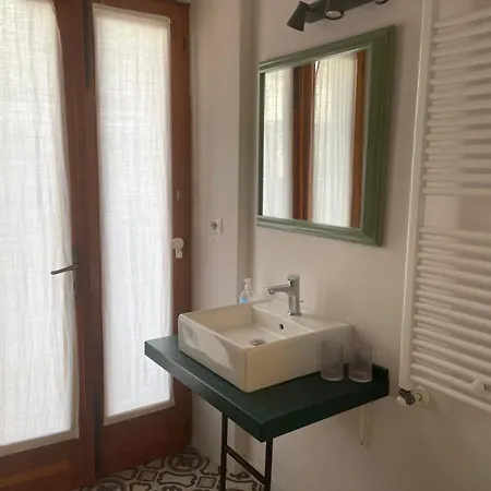 Il Terrazzo Sotto La Mole! アパート トリノ